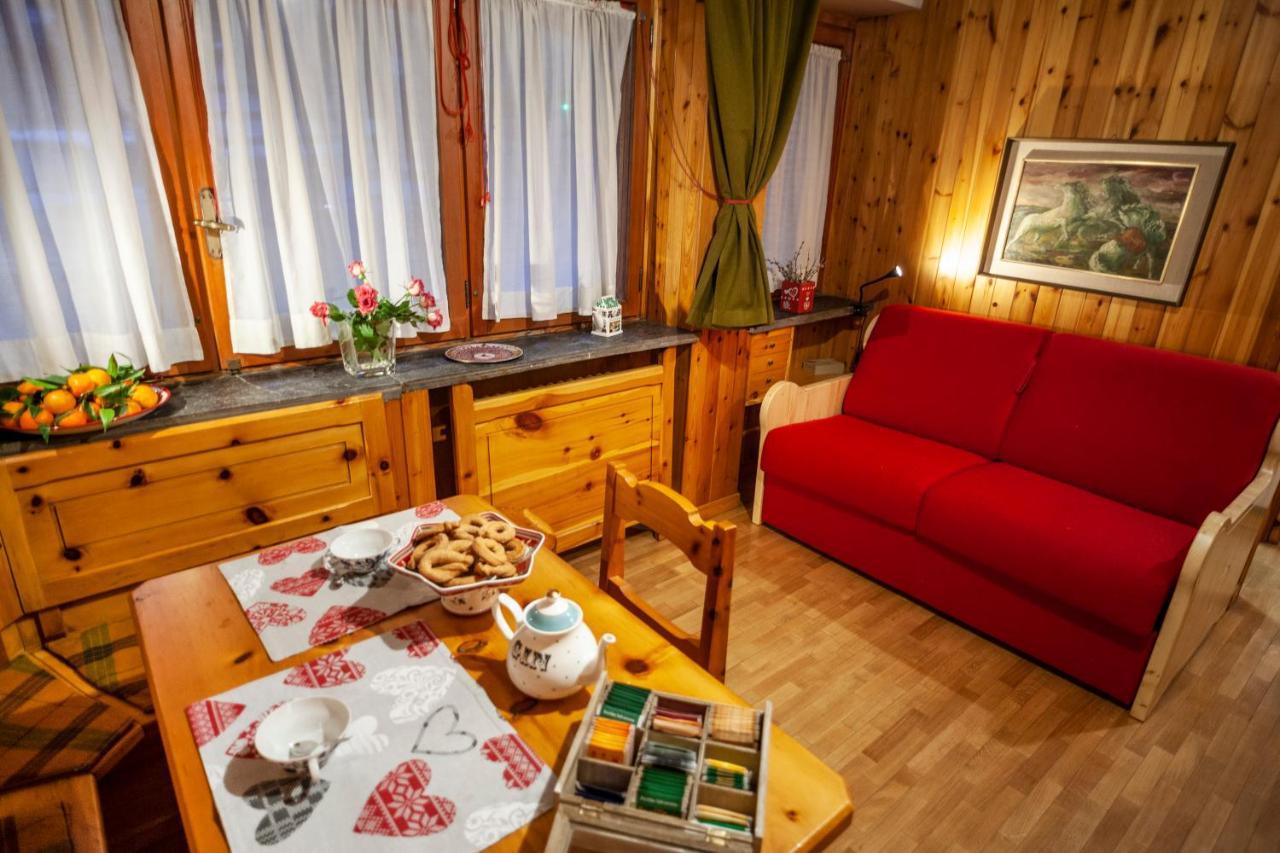 Casa-Chalet, In Centro A Courmayeur! Екстериор снимка