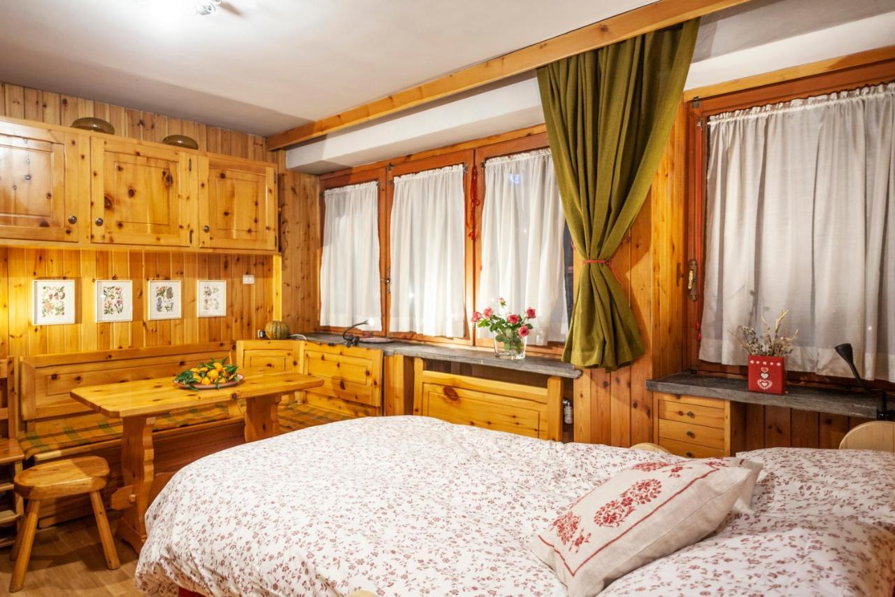 Casa-Chalet, In Centro A Courmayeur! Екстериор снимка