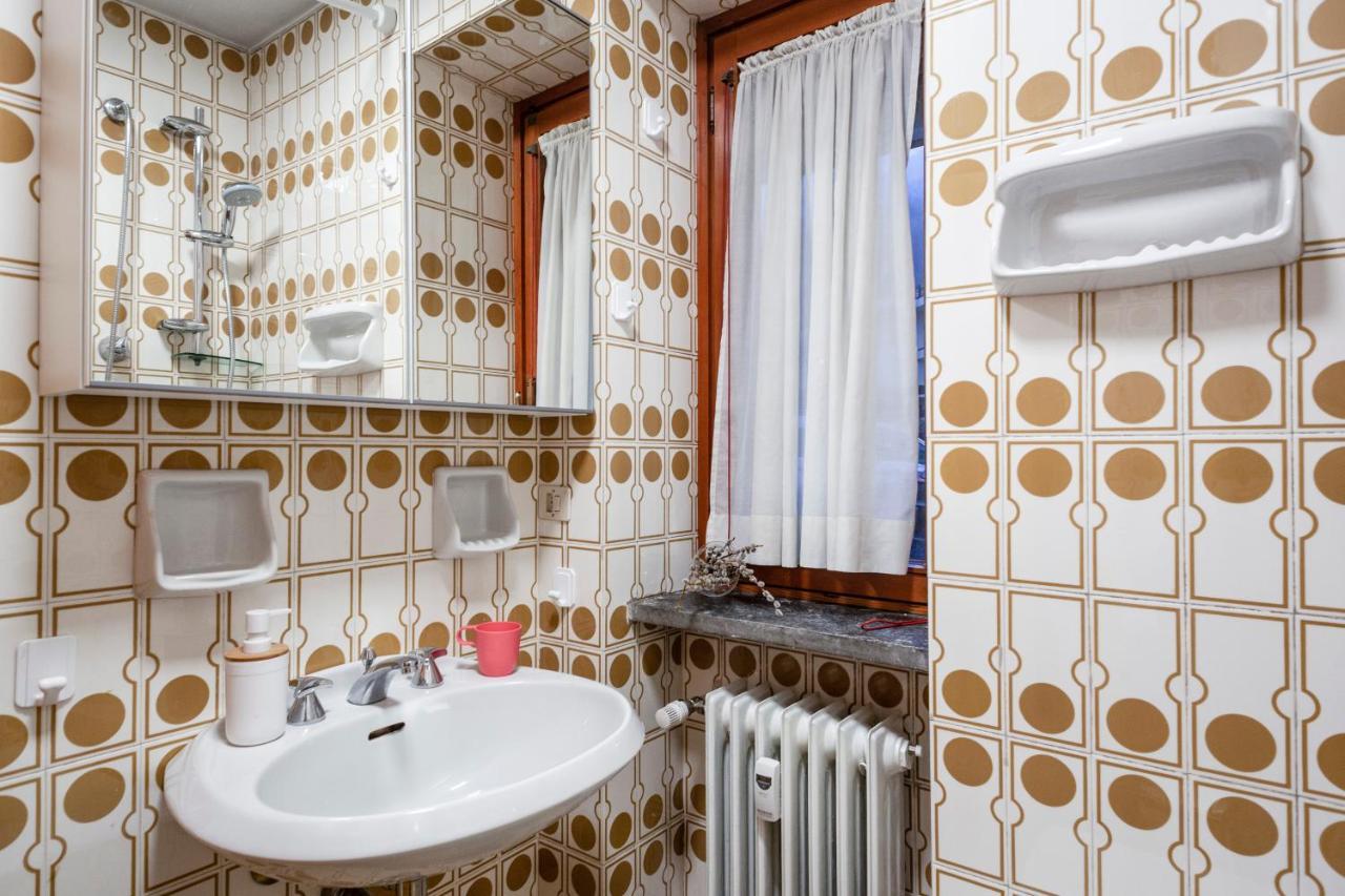 Casa-Chalet, In Centro A Courmayeur! Екстериор снимка